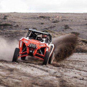 2014-glazzkraft-polaris-rzr-xp1000-pre-runner-utvunderground.com038 (1)